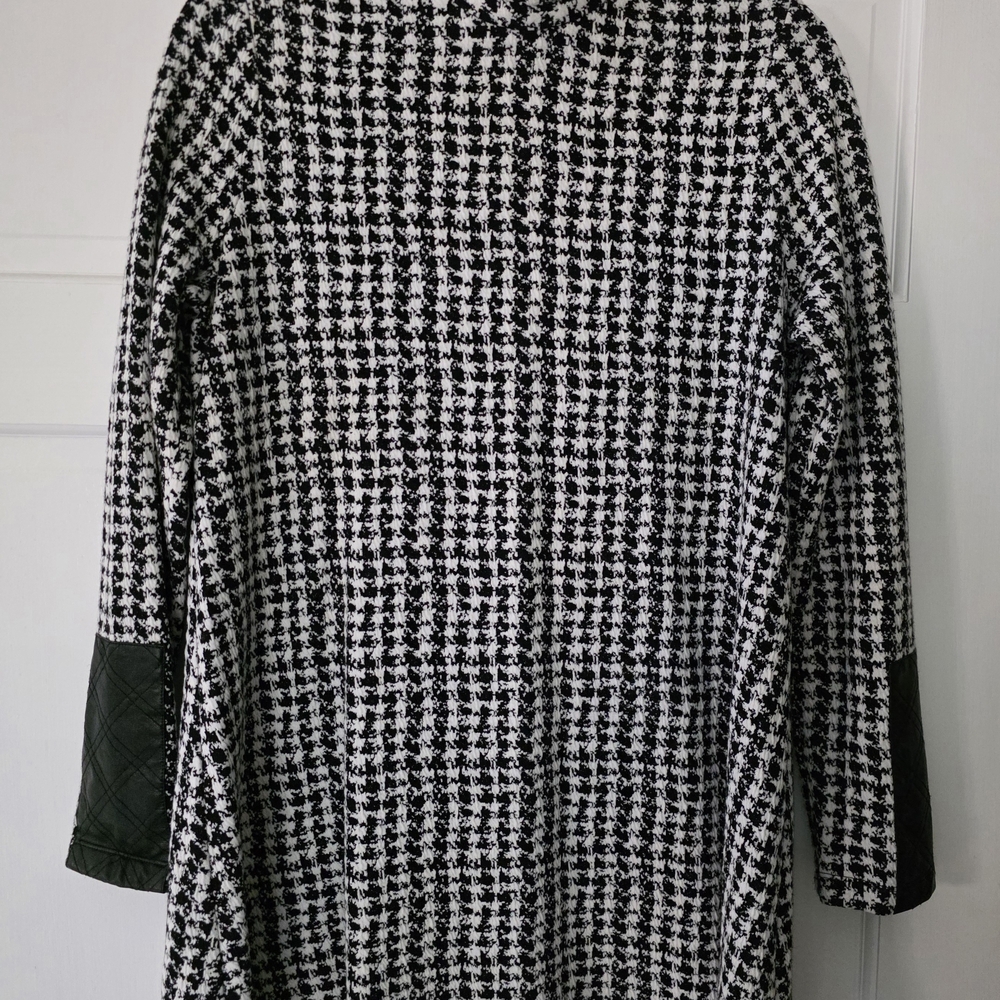 Tyler Boe Monochrome Houndstooth Long Sleeve Dress - Picture 2 of 6